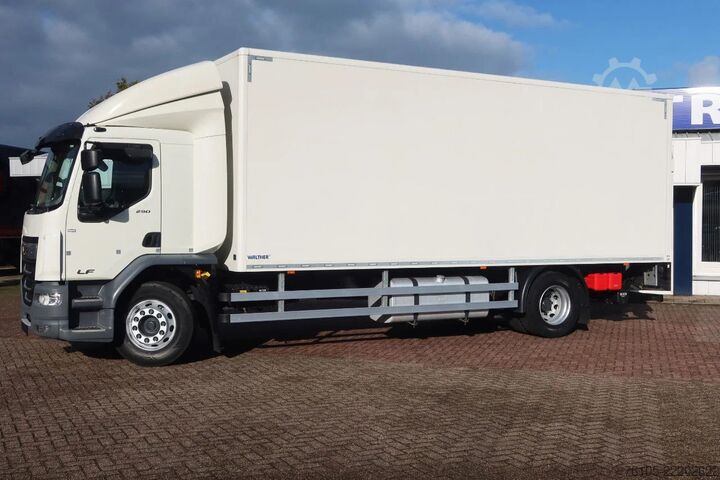 Kovček DAF LF 290 Bak+Klep 1500 kg