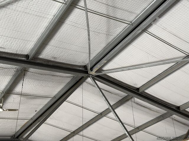 Χαλύβδινη κατασκευή 9.800m² Steelconstruction 9.800m² 
