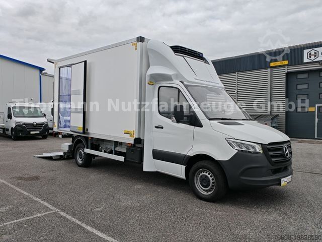 Furgão frigorífico MERCEDES-BENZ Sprinter 319 CDI Kühlkoffer Xarios 300 LBW