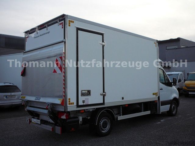 Furgão frigorífico MERCEDES-BENZ Sprinter 317 CDI Kühlkoffer Xarios 300 LBW