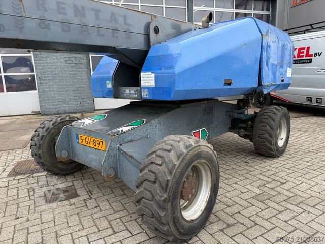 Plataforma telescópica Aichi SP14CJ