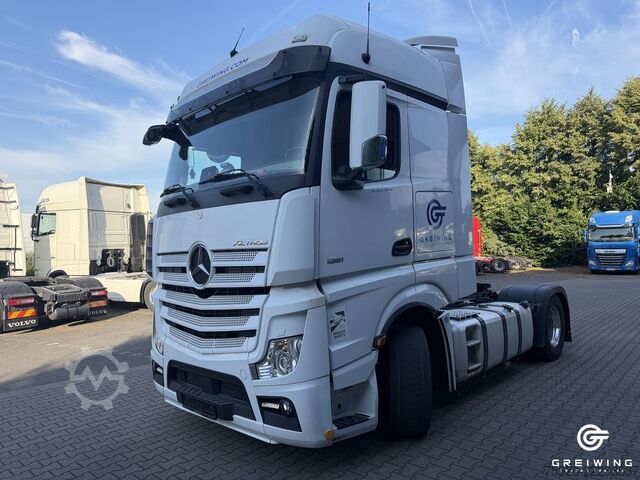 Đầu kéo tiêu chuẩn MERCEDES-BENZ ACTROS 1851 Gigaspace PTO Retarder Standklima