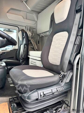 واحد کشنده استاندارد FORD F-MAX 500 in Voll- Ausstattung, MIETEN?