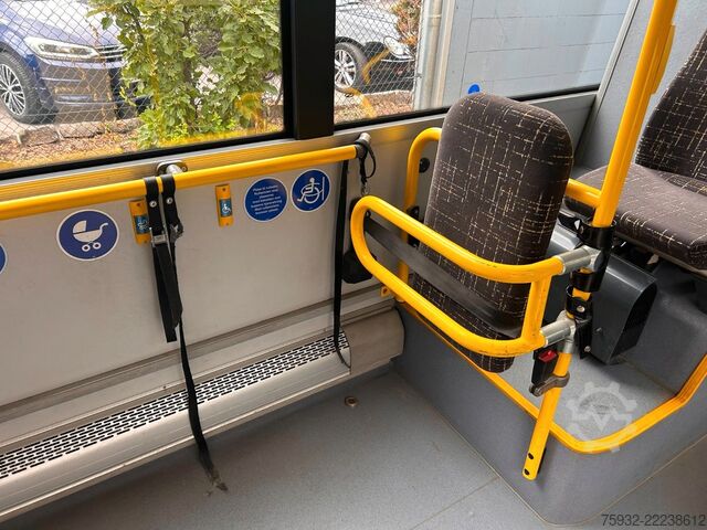 City bus SOLARIS Urbino 8.9  LE MIDI KLIMA  2,4 m GURTE  NEULACK