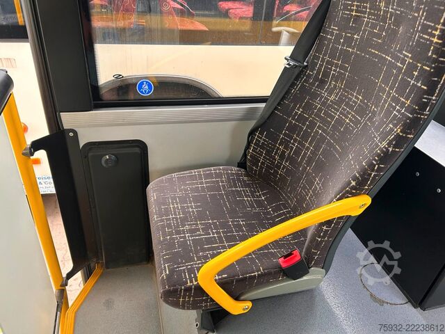City bus SOLARIS Urbino 8.9  LE MIDI KLIMA  2,4 m GURTE  NEULACK
