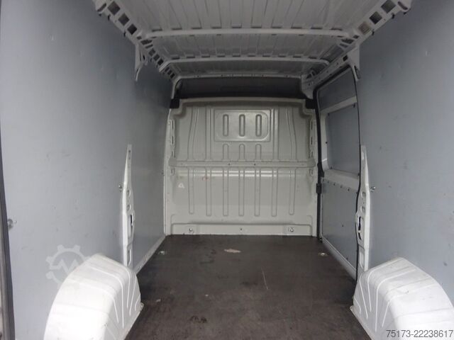 Komercijalno vozilo sa visokim krovom FIAT Ducato Kasten 140PS L2H2 Tempomat DAB+