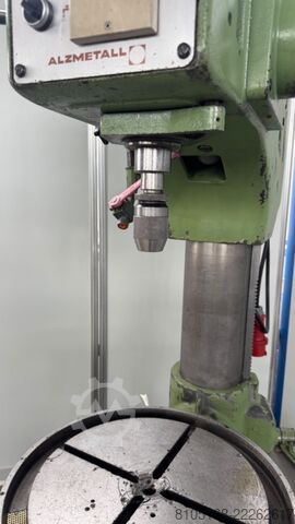 Mesin gerudi tiang ALZMETALL AB 4 SV