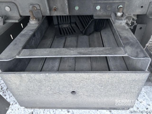 Naczepa otwarta z plandeką Schmitz Cargobull Semitrailer Curtainsider Standard