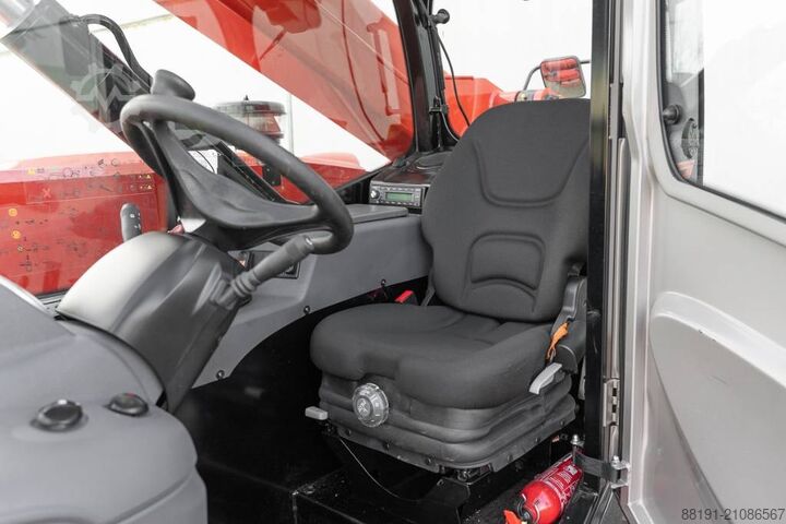 телескопічний навантажувач Manitou MT 625