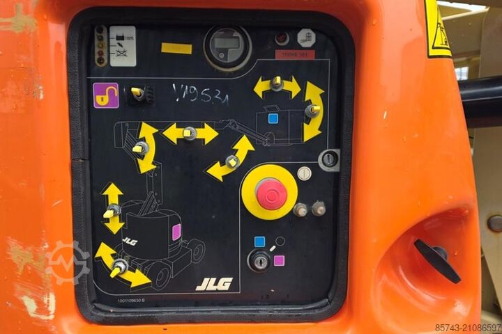 铰接式伸缩工作平台 JLG E300AJ As-Is, Electric, 11m Working Height, 6.77m,