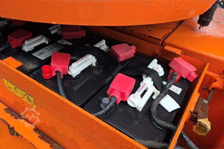 Ledad teleskopisk arbetsplattform JLG E300AJ As-Is, Electric, 11m Working Height, 6.77m,