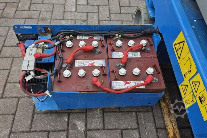 剪刀式电梯 Genie GS1932 Electric, Working Height 7.8 m, 227kg Capac