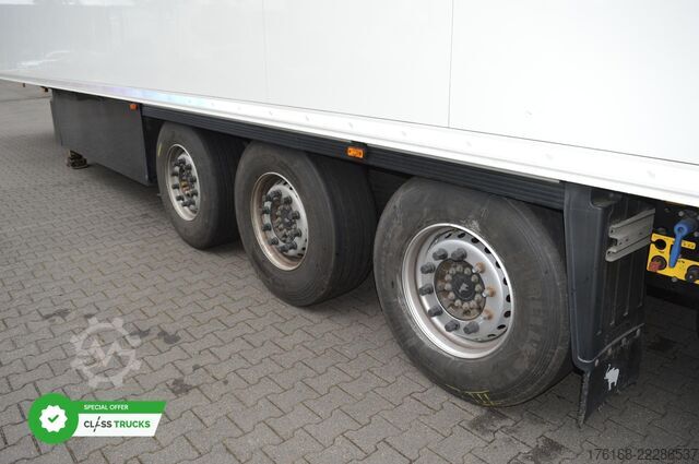  SCHMITZ CARGOBULL SKO FP 60 ThermoKing SLXi 300