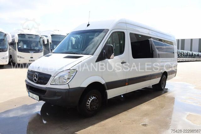 Minibussi Mercedes-Benz Sprinter Transfer 45/ Basic 45 / 7.4m / Manual ...