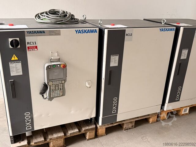 Hệ thống robot (3x) với bộ điều khiển DX200 Yaskawa (2x) MH280 II + (1x) MH50 II