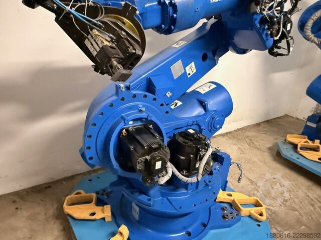 Hệ thống robot (3x) với bộ điều khiển DX200 Yaskawa (2x) MH280 II + (1x) MH50 II