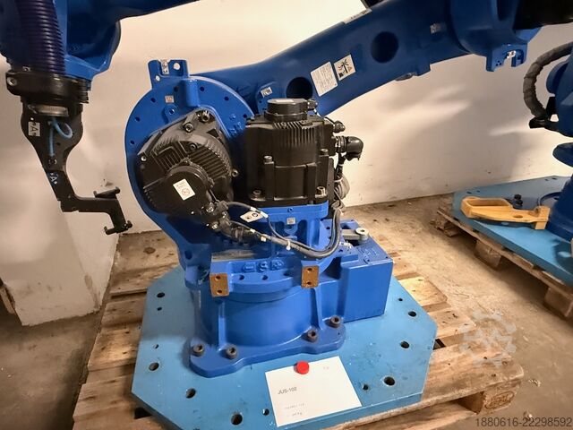 Hệ thống robot (3x) với bộ điều khiển DX200 Yaskawa (2x) MH280 II + (1x) MH50 II