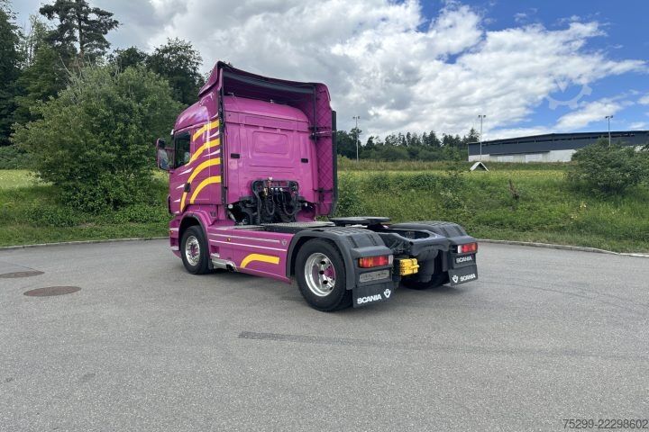 Tractor estándar Scania R560 4x2 Retarder / Swiss-Vehicle