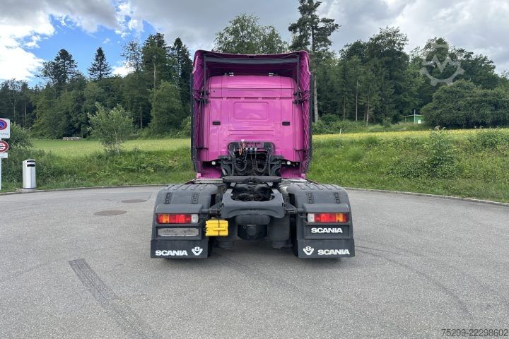Tractor estándar Scania R560 4x2 Retarder / Swiss-Vehicle