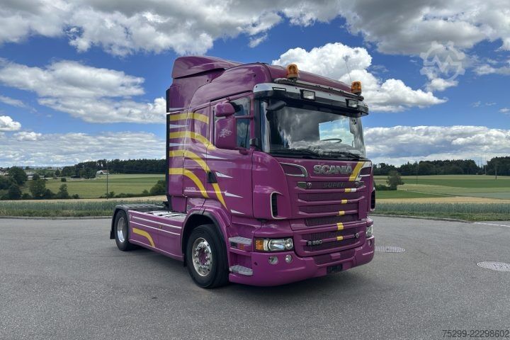 Tractor estándar Scania R560 4x2 Retarder / Swiss-Vehicle
