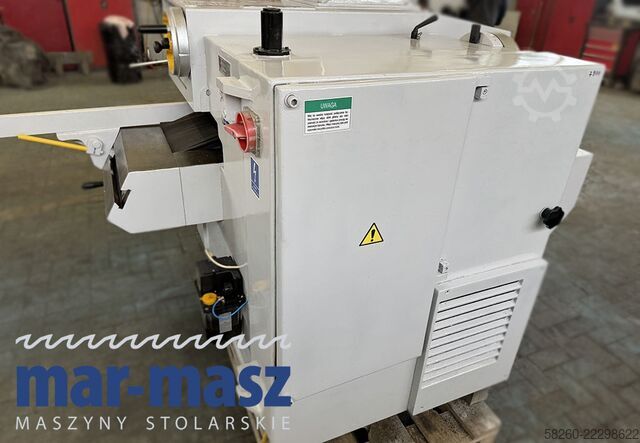 कैटरपिलर मल्टि-डिस्क सॉ (मल्टीपल-ब्लेड गेंग सॉ) SCM M3 300/120