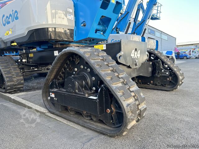 Genie S-80J TraX cu braț telescopic Genie S-80J TraX Genie S-80 J TraX