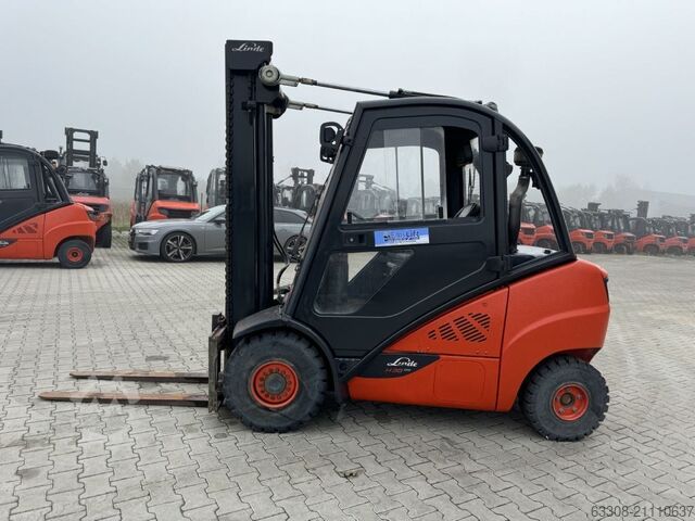 Дизелови мотокари Linde H30D-02