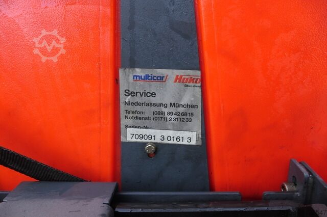 Ielu tīrīšanas mašīna hako Scrubmaster B115 Hakomatic Kehrsaugmaschine