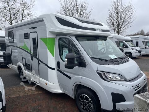 Напівінтегрований кемпер Forster T 745 EB Travel-Line- & Winter-Paket