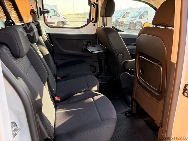 厢式货车 Fiat Doblo