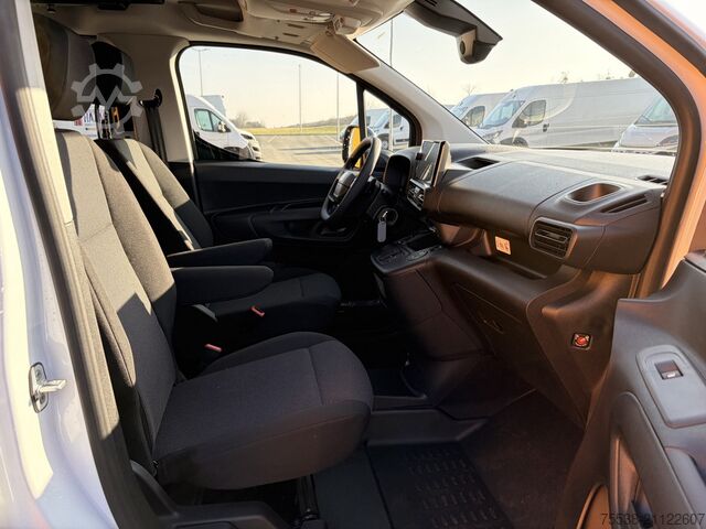 厢式货车 Fiat Doblo