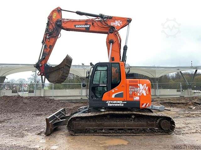 верижен багер Doosan DX235LCR-5