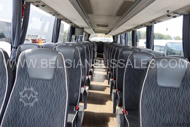 Huấn luyện viên VDL Futura FHD-2 / 12.9m /