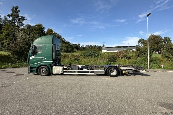 Speciale doeleinden vrachtwagen Iveco 190S42 Stralis BDF + HB / Swiss-Vehicle