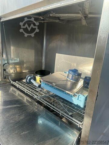 Lavavajillas de carga frontal HOBART PROFI UXT-10A