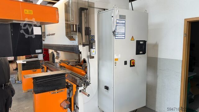 Press brake with Cybelec VisiTouch Pac Weinbrenner GP 80-2550