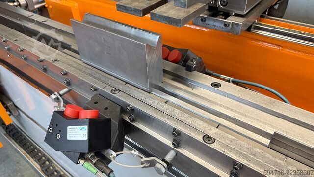 Press brake with Cybelec VisiTouch Pac Weinbrenner GP 80-2550
