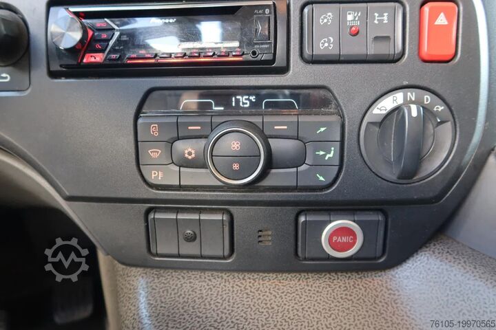 Чемодан DAF CF 410 Bak+Klep Dhollandia 2.000 kg Slaapcabine