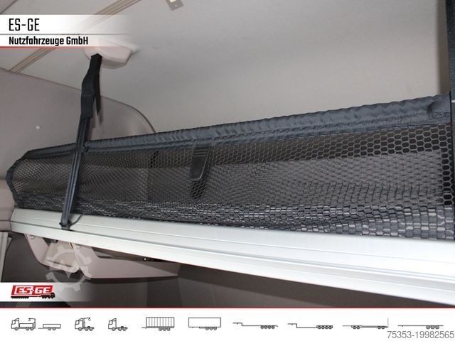 Standard tractor unit DAF XG 530 FT