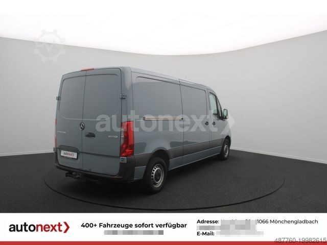 شاحنة بانل MERCEDES-BENZ Sprinter 211 Kompakt *1.Hand* AHK+3-Sitze (4384)