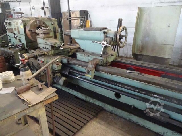 Draaibank-conventioneel-elektronisch RUSSISCH CCCP-MOCKBA / M65