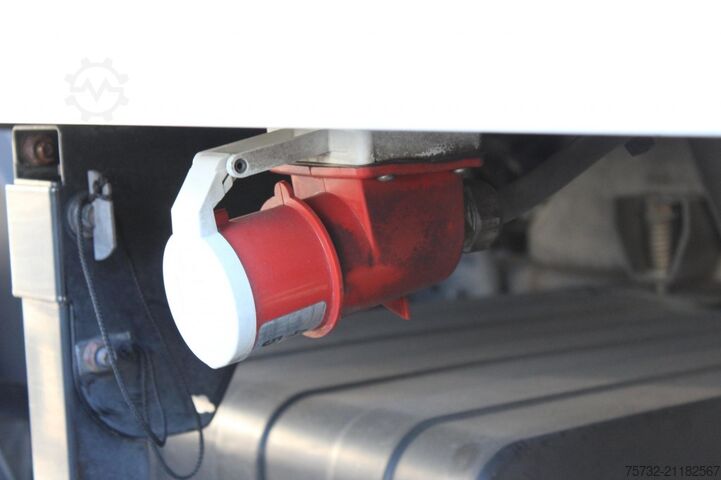 Refrigerated truck MAN TGM 15.250  TK T-800R Klima   Strom Tür LBW