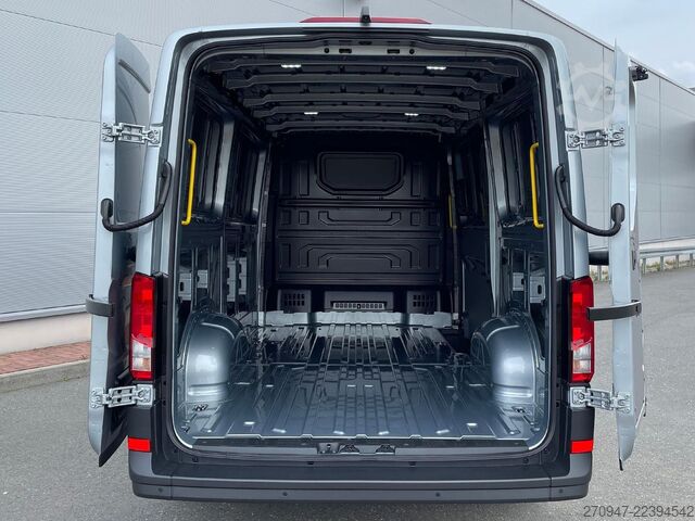 Panelinis furgonas MAN TGE 3.200 L3H2 KASTEN LED NAVI ACC LED STANDHZ