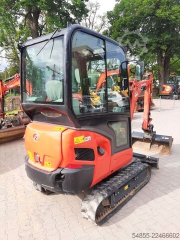 Miniekskavator KUBOTA KX019-4