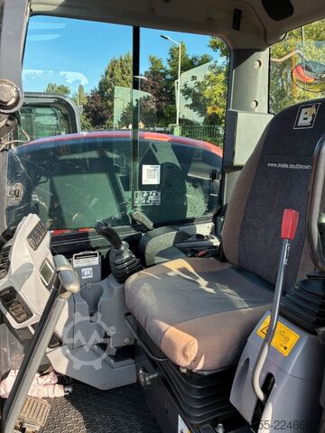 Miniekskavator KUBOTA KX042
