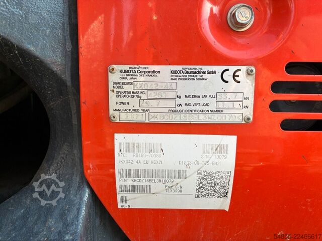 Miniekskavator KUBOTA KX042