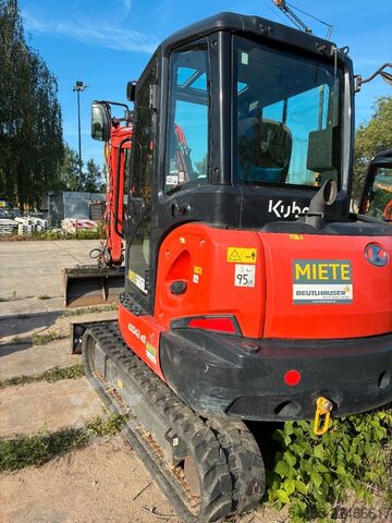 Miniekskavator KUBOTA KX042