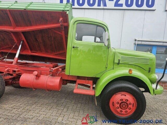 Truk pikap bak dump Mercedes-Benz LA 312 4x4 Meiller 3Seiten Kipper zGG. 7.000Kg.