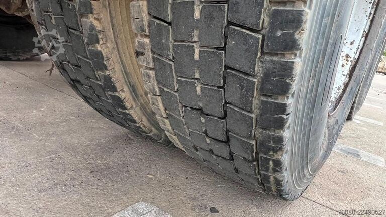 Šasija sa taksijem Volvo FH 12 - 460 (LAMES / STEEL SUSPENSION / 6X4 / 2...