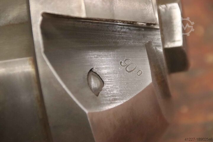 Uchwyt zatrzaskowy Sassex H7 125.1-150 / 90° / Ø 130 mm